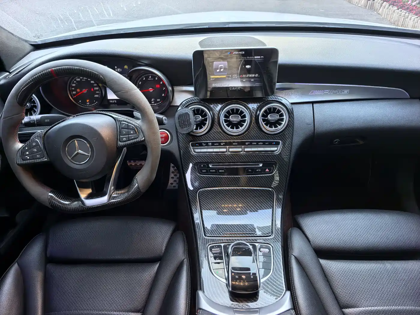 Mercedes-Benz C-Class 2015 C 200 Sport Edition 4MATIC фото 15