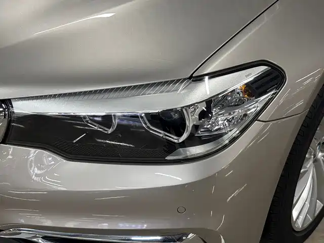 BMW 5 Series 2020 525Li Luxury Package — фото 3