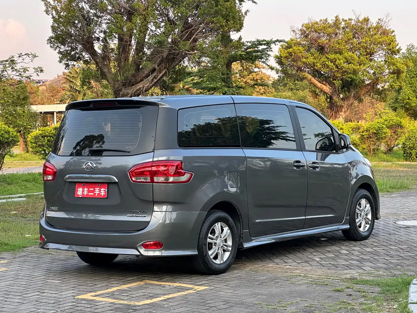 SAIC Maxus Maxus G10 2019 PLUS 2.0T Auto Elite China VI фото 6