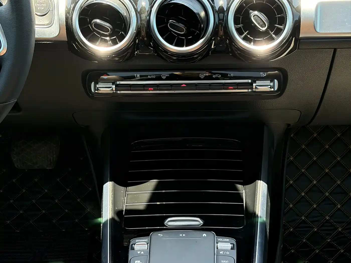 Mercedes-Benz GLB 2021 GLB 200 Style фото 12
