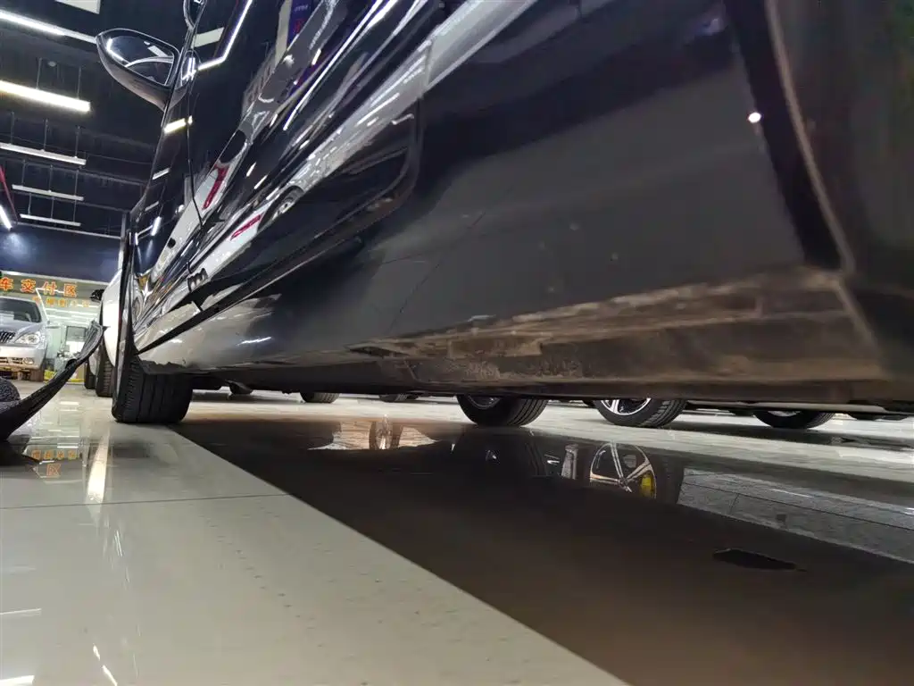 Volkswagen Magotan 2018 330TSI DSG Leading фото 21