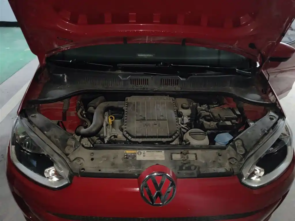 Volkswagen up! 2015 1.0L move up! фото 11