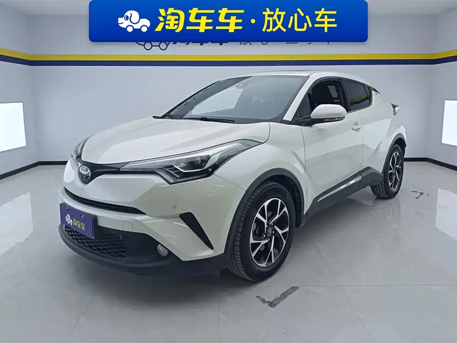 Toyota C-HR 2020 Model 2.0L Luxury