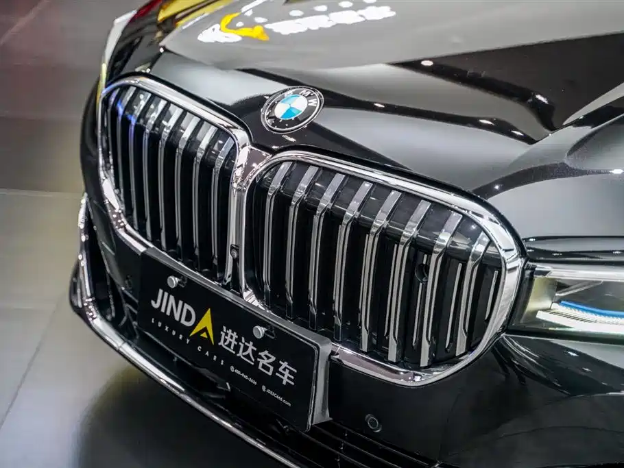 BMW 7 Series 2019 750Li xDrive V8 Luxury Package фото 7