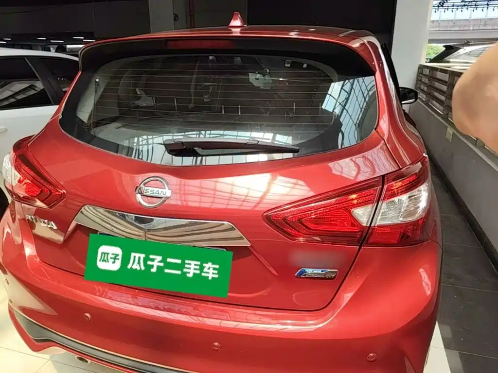 Фото 6 - Nissan Tiida