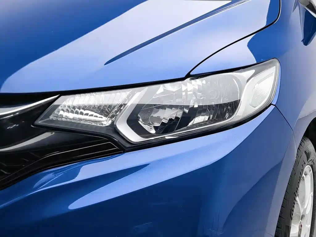 Photo 7 - Honda Fit