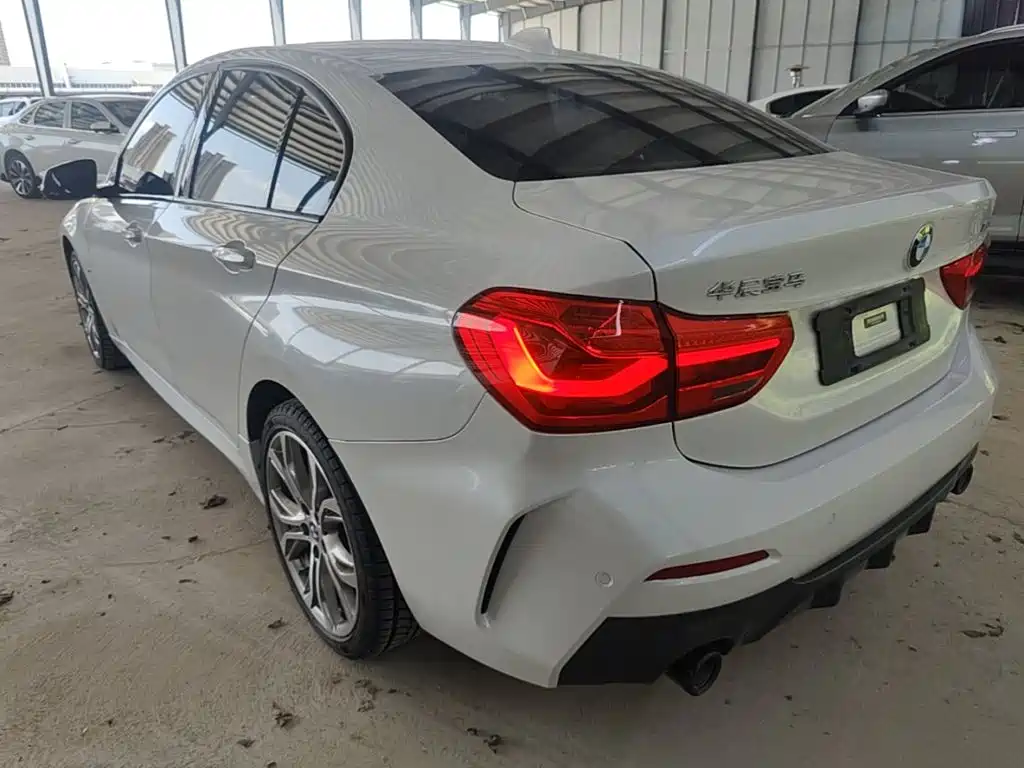 BMW 1 Series 2023 2022 125i M Sport Shadow Edition