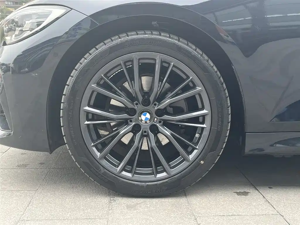 BMW 3 Series 2021 Facelift 325Li M Sport Shadow Edition фото 10