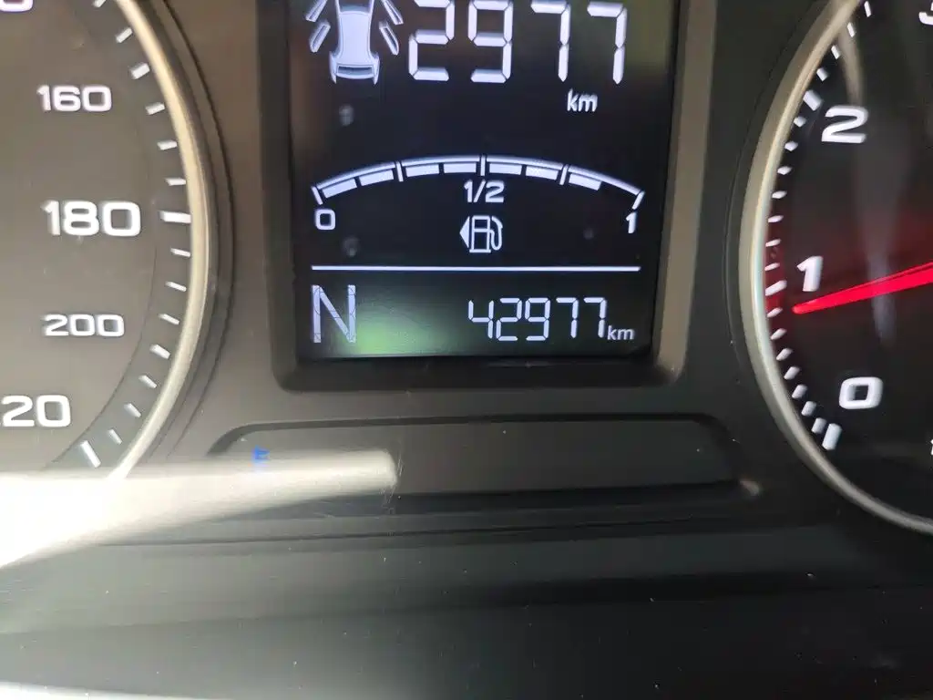 Roewe 360 2018 2018 PLUS 1.5L Automatic Luxury Edition
