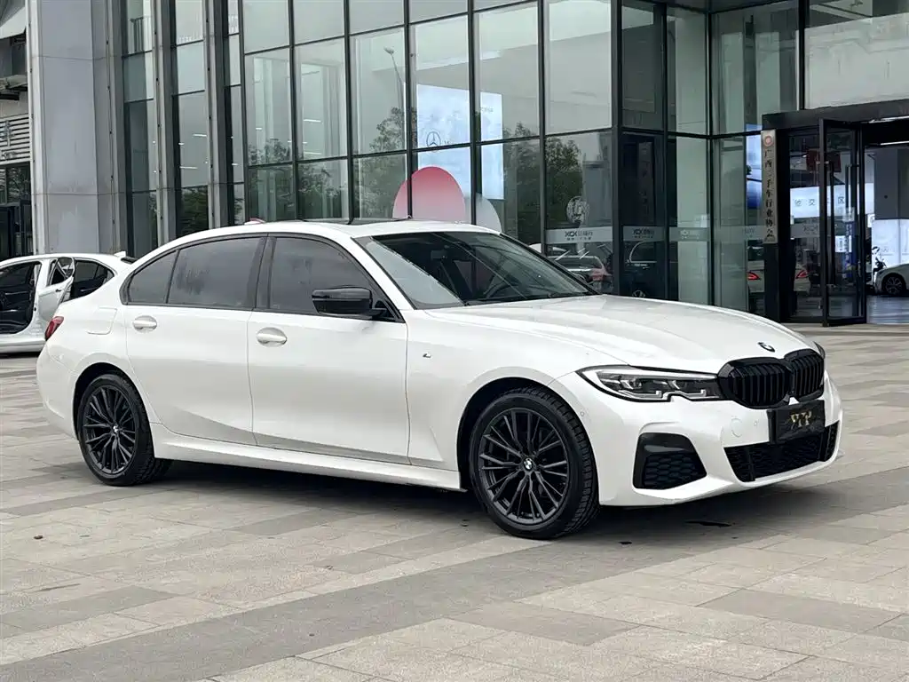 BMW 3 Series 2020 Facelift 325Li M Sport Night Edition фото 3