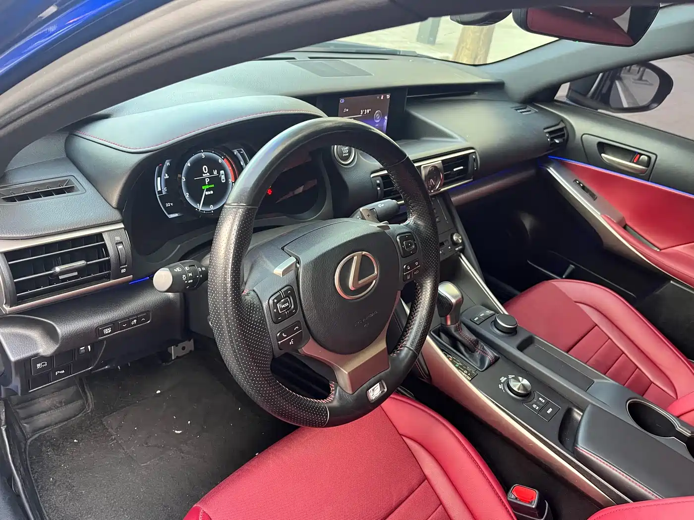 Lexus IS 2017 300 F SPORT фото 13