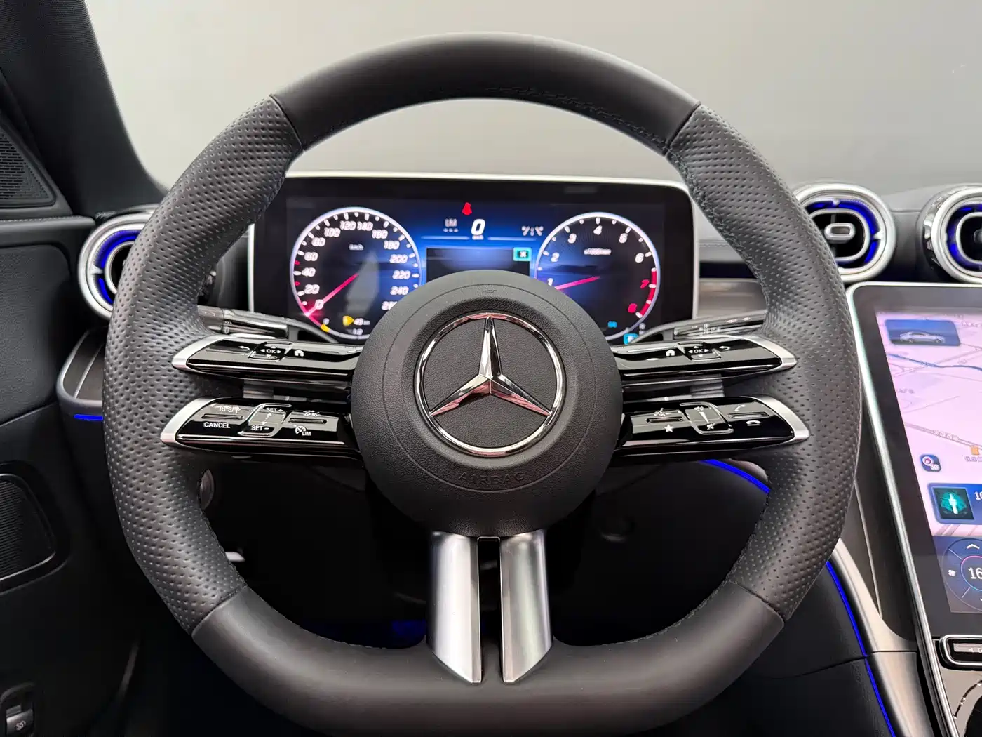 Mercedes-Benz C-Class 2023 C 260 L Sport фото 16