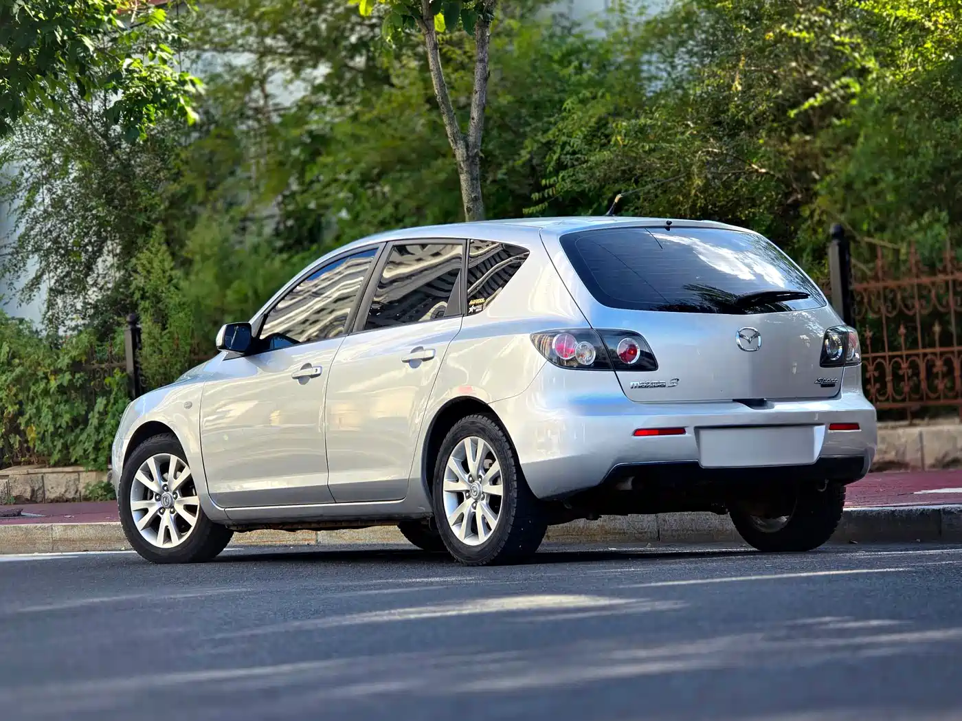 Mazda Mazda3 (Import) 2008 2008 Model Hatchback 1.6 Standard
