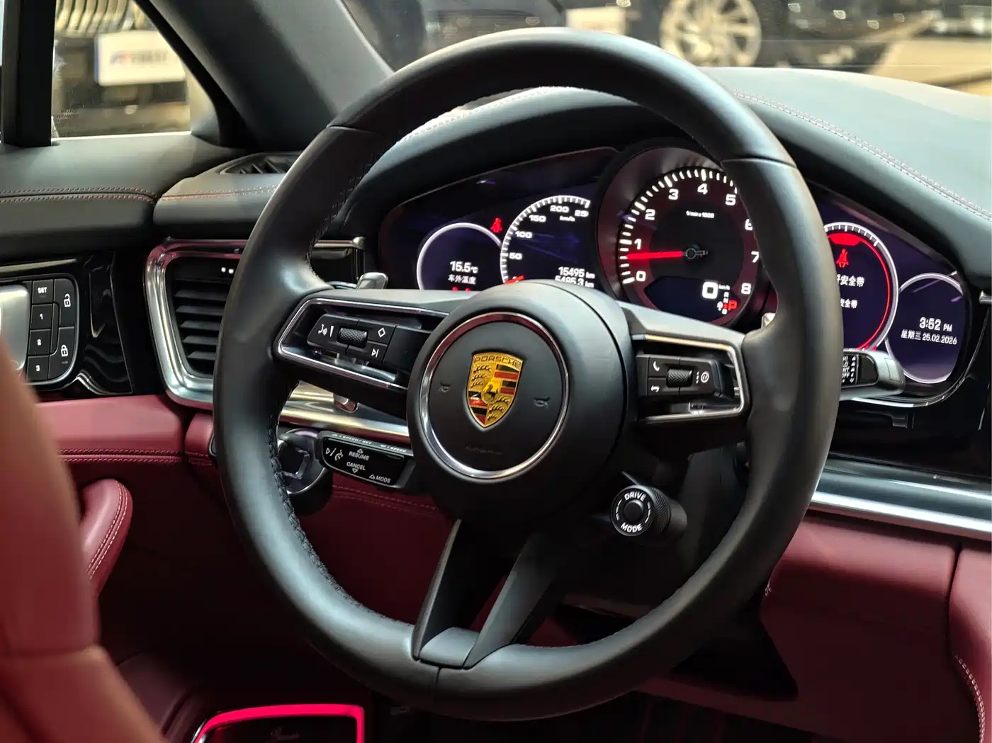Porsche Panamera 2022 Panamera 4 Executive Long Wheelbase Platinum Edition 2.9T фото 22