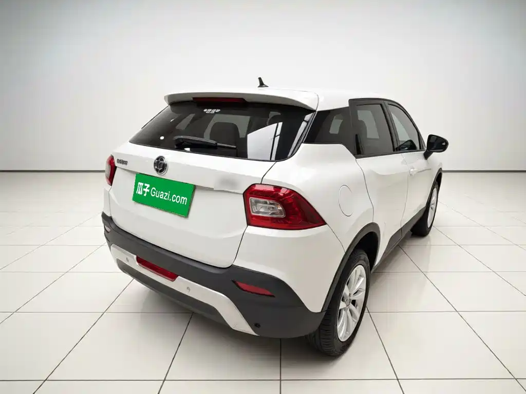Zhonghua V3 2015 2015 1.5L Manual Smart Edition