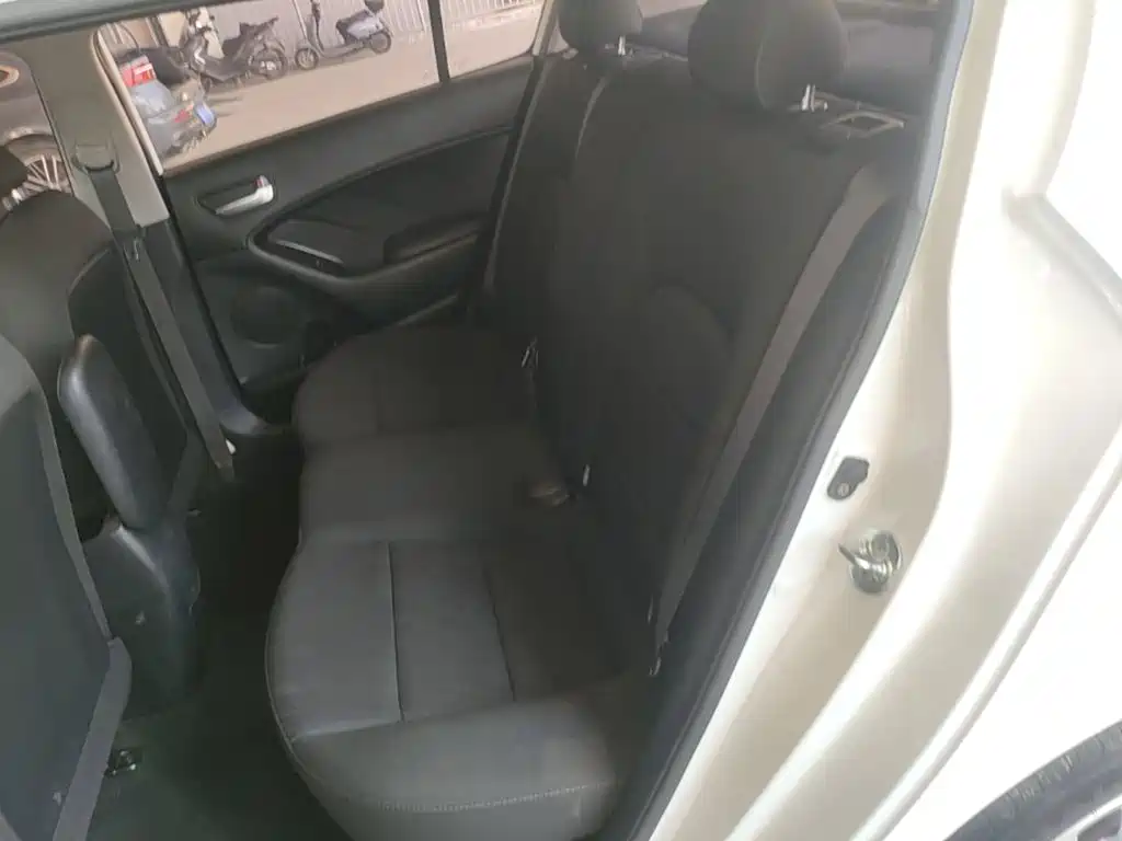 Kia K3S 2015 2014 1.6L Manual GL