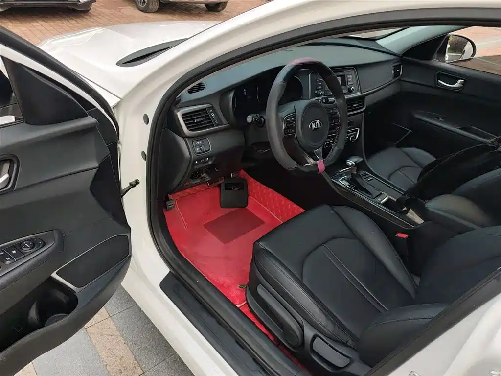 Kia K5 2016 1.6T Automatic GLS фото 16