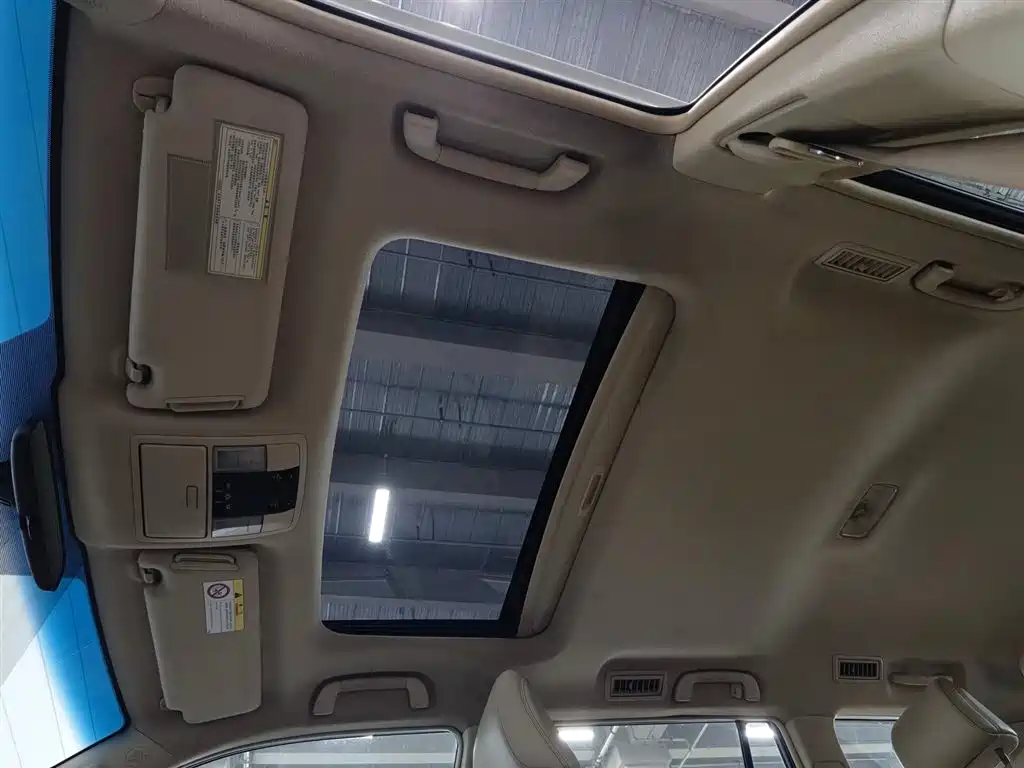 Toyota Prado 2016 2.7L Auto Luxury Edition фото 14