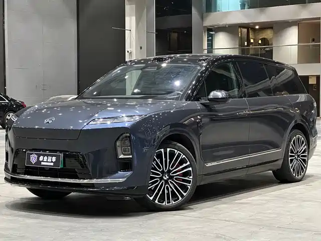 NIO ES8 2025 Base Model — фото 1