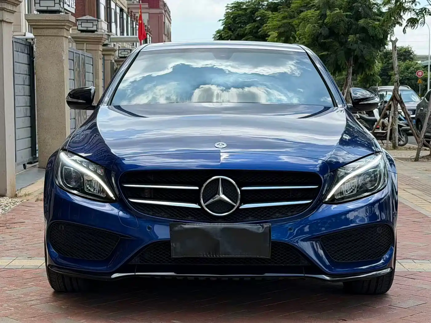 Mercedes-Benz C-Class 2017 Facelift C 200 Sport Edition фото 2