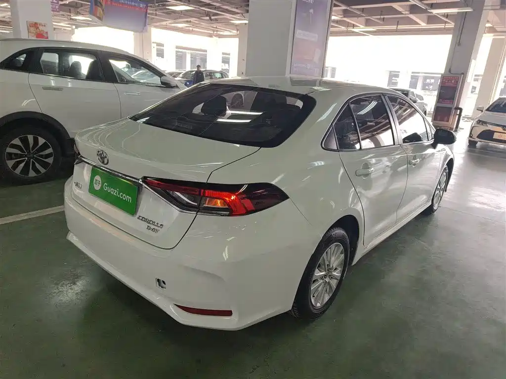 Toyota Corolla 2022 1.2T S-CVT Pioneer PLUS Edition фото 7