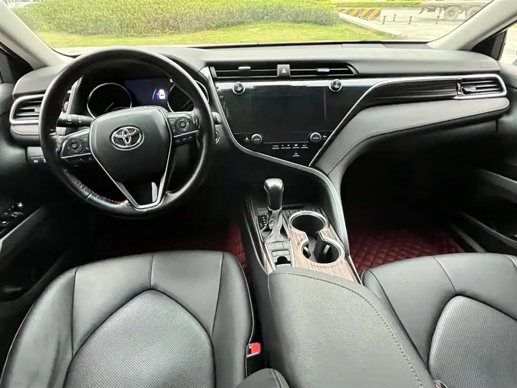 Toyota Camry 2019 Facelift 2.5G Luxury Edition фото 15