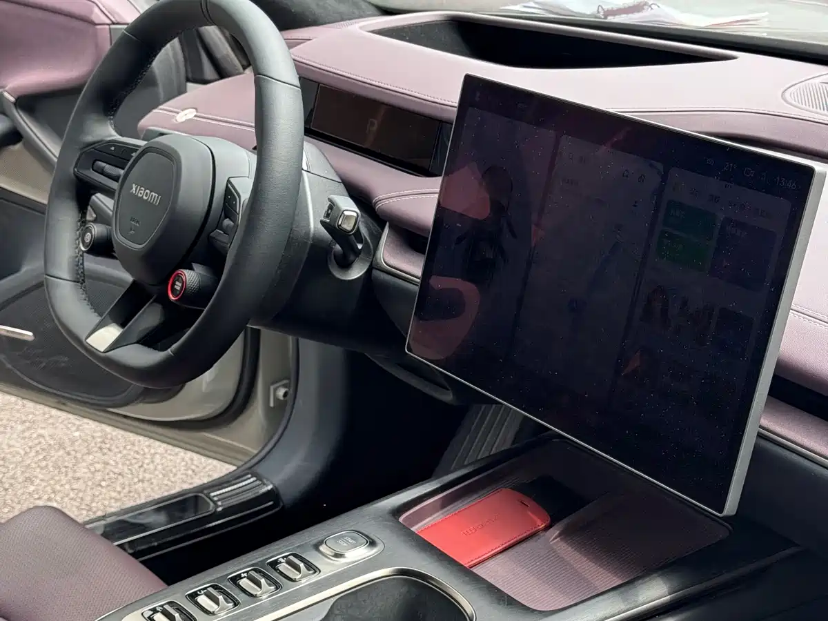 XIAOMI CAR XIAOMI SU7