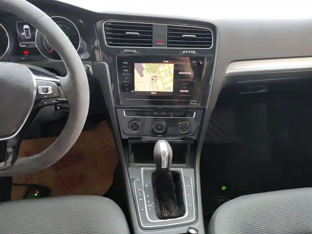 Volkswagen Golf 2020 280TSI DSG Comfort фото 9
