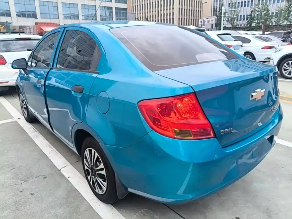 Chevrolet Sail 2014 2013 Sedan 1.4L Manual Ideal Happiness Edition