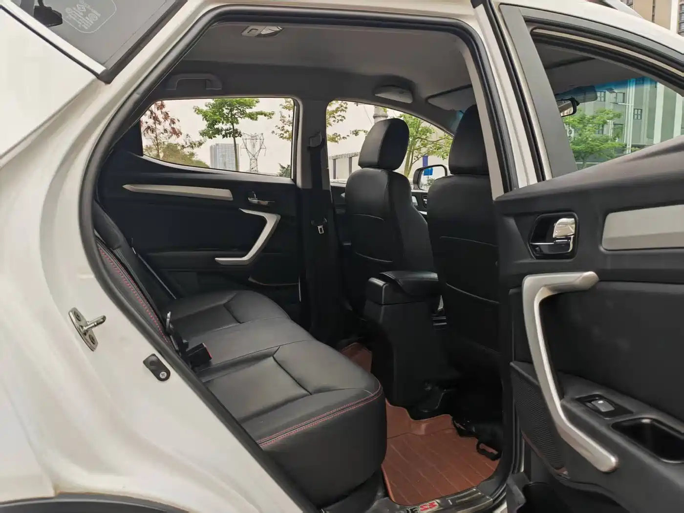 JAC Motors Refine S3 2016 2016 1.5L CVT Luxury Smart
