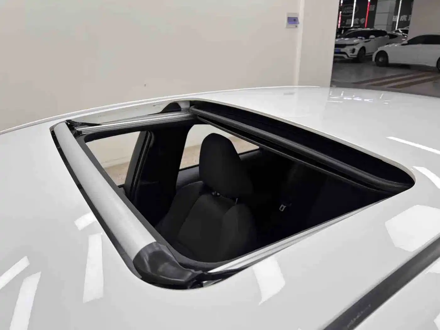 Toyota Levin 2022 185T CVT Luxury Edition фото 16