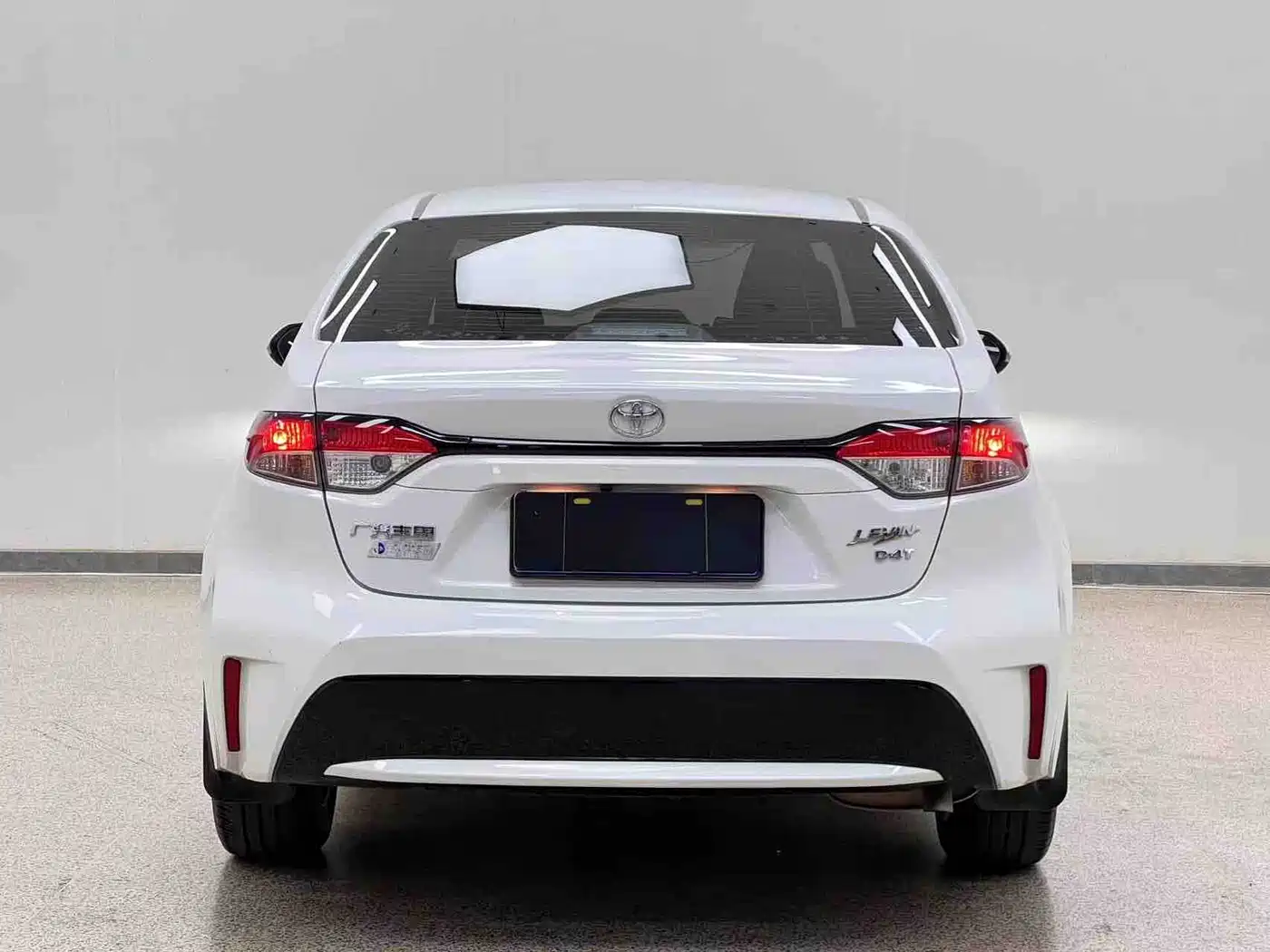 Toyota Levin 2022 185T CVT Luxury Edition фото 25