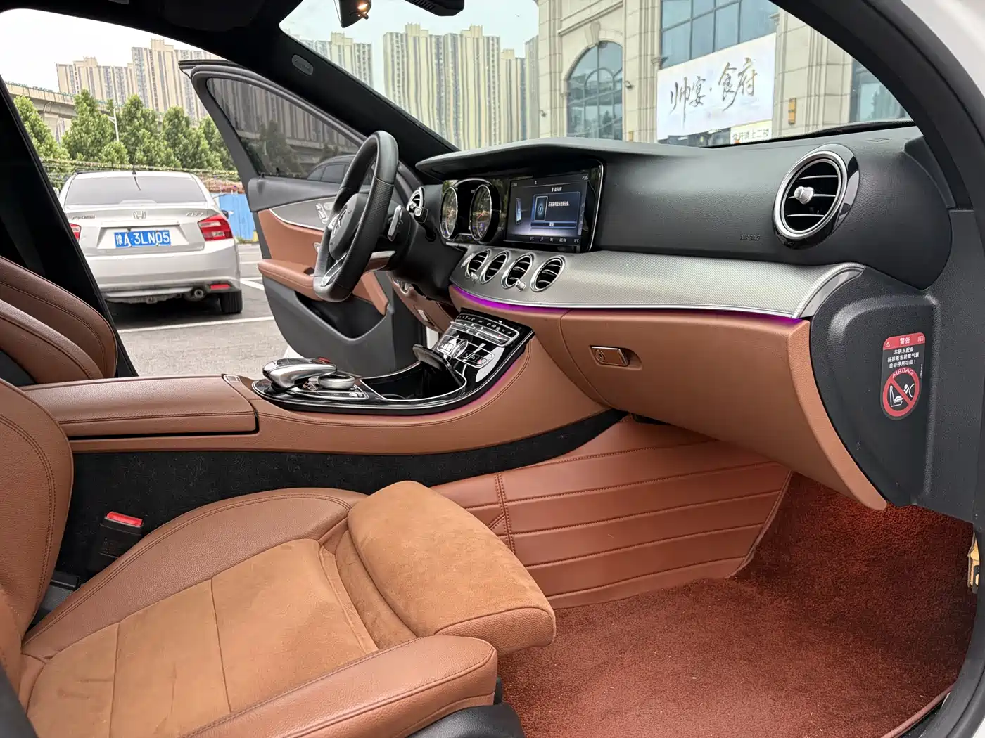 Mercedes-Benz E-Class 2017 Facelift E 200 Sport 4MATIC фото 5