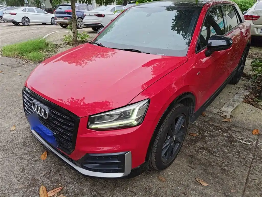 Audi Q2L 2018 35 TFSI Launch Exclusive Edition China VI фото 2