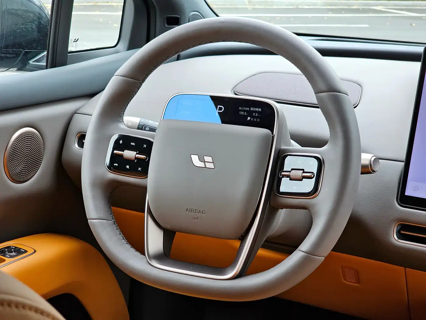Li Auto i6 2025 2025 2WD Base Model