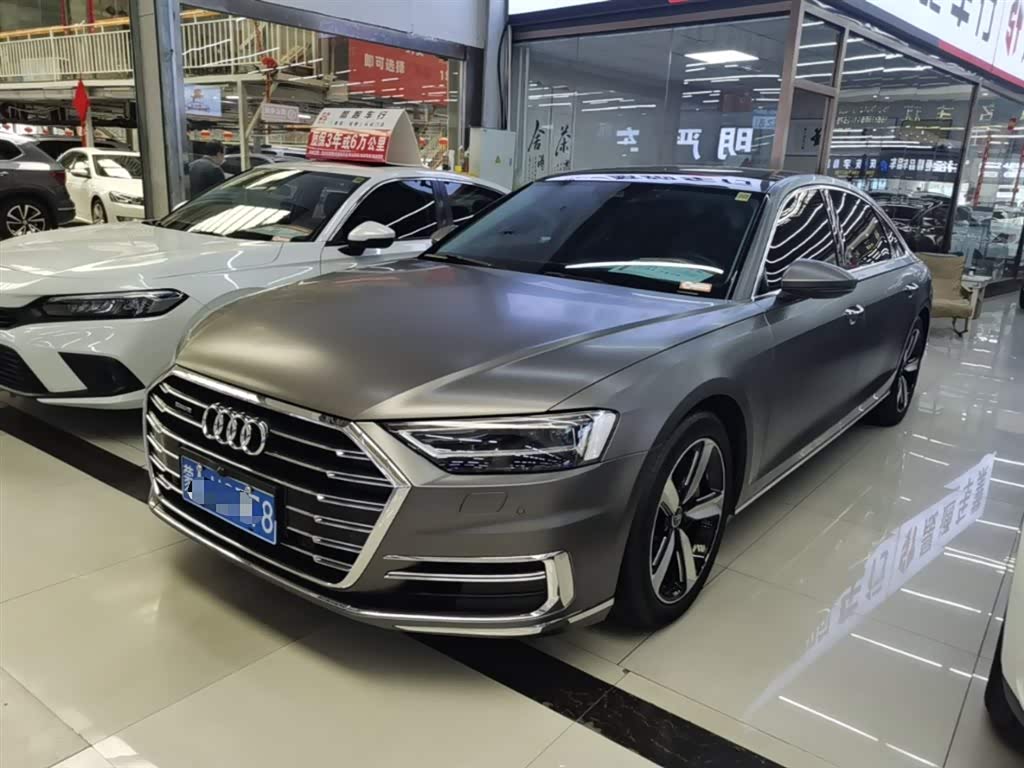 Audi A8