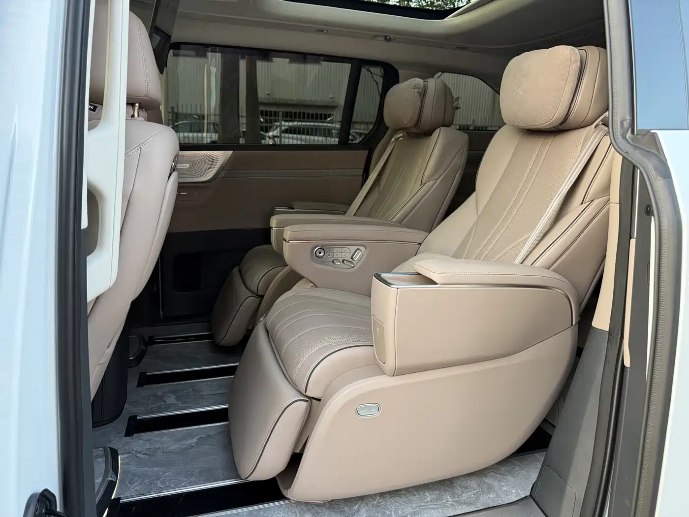 XPeng X9 2026 2025 Extended Range Edition