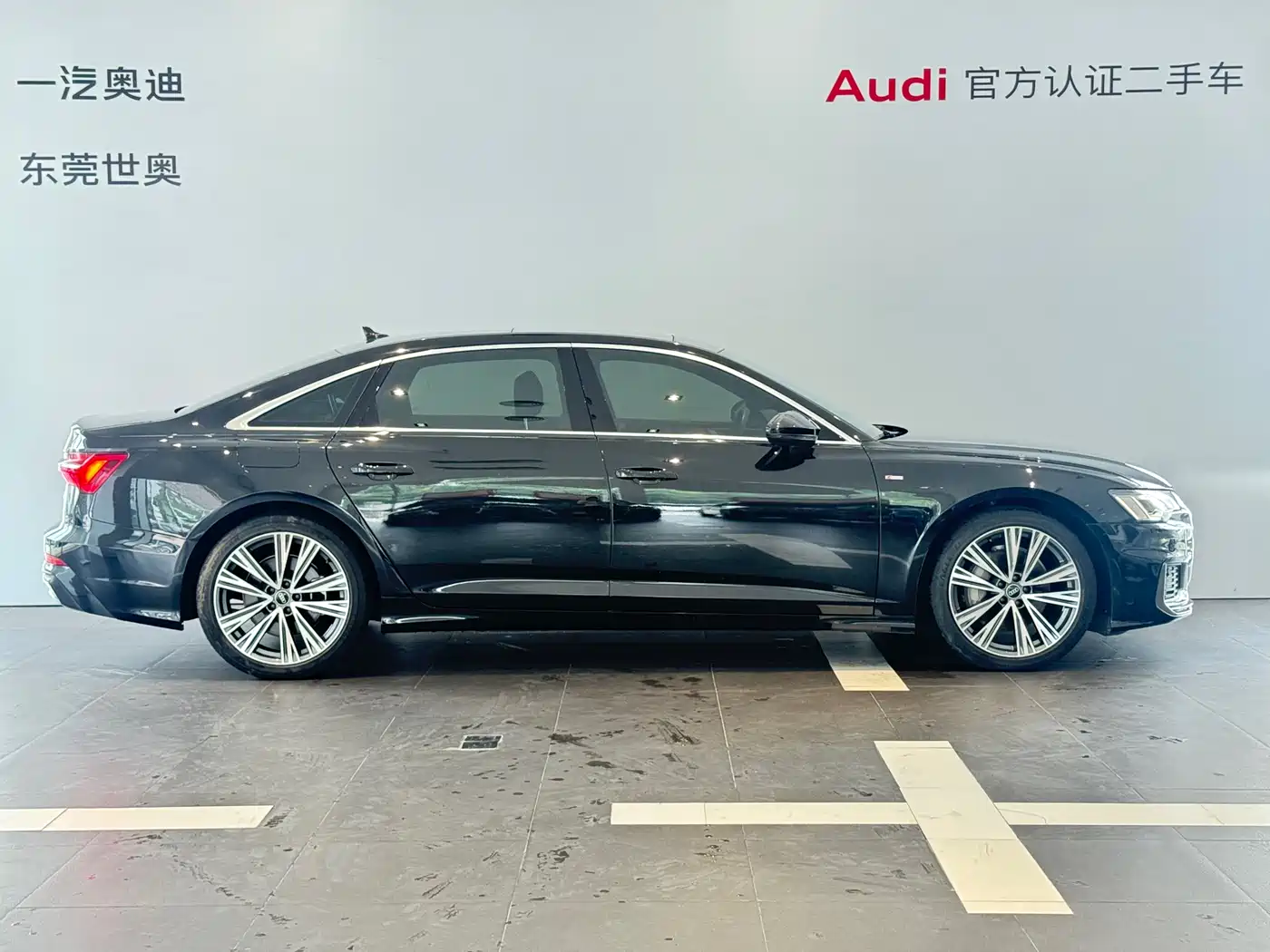 Audi A6L 2022 45 TFSI Premium Dynamic фото 3