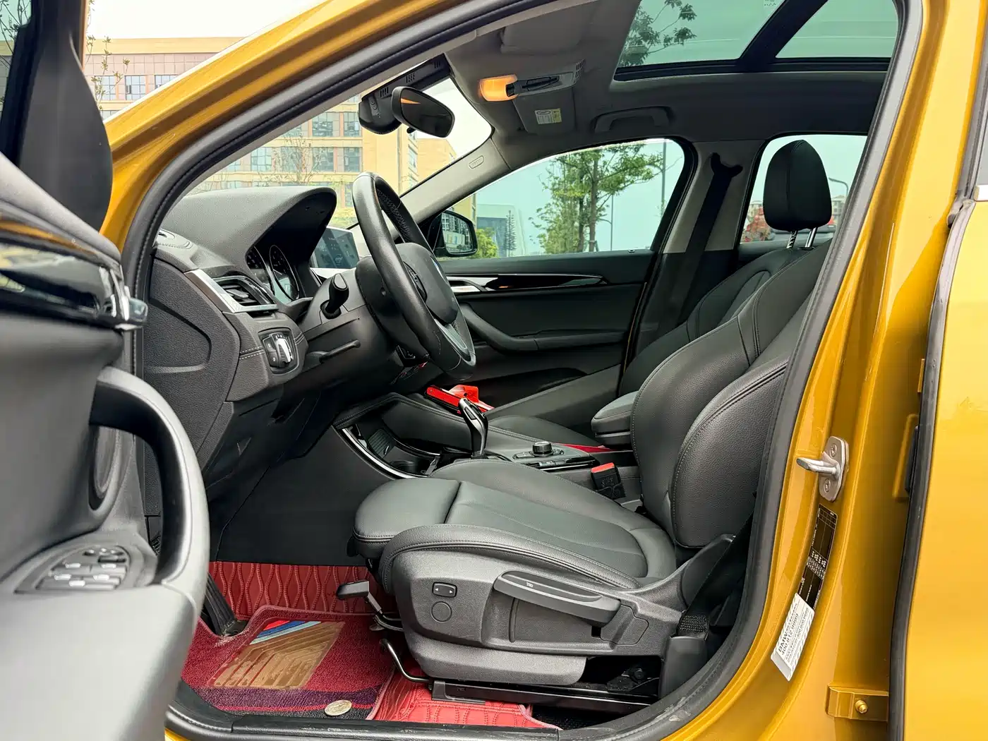 BMW X2 (Import) 2019 sDrive20i M Off-Road Package China VI фото 6