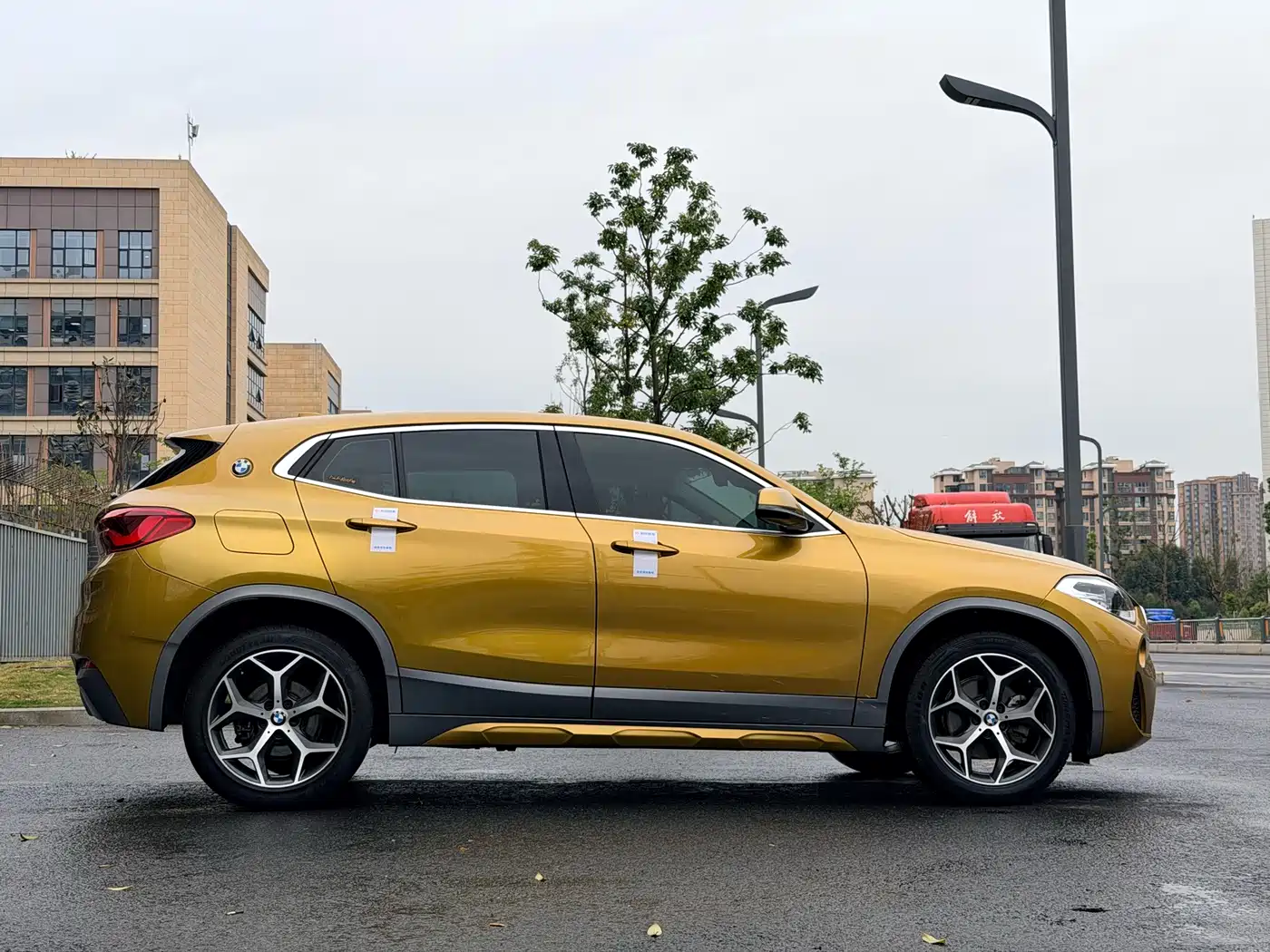 BMW X2 (Import) 2019 sDrive20i M Off-Road Package China VI фото 29