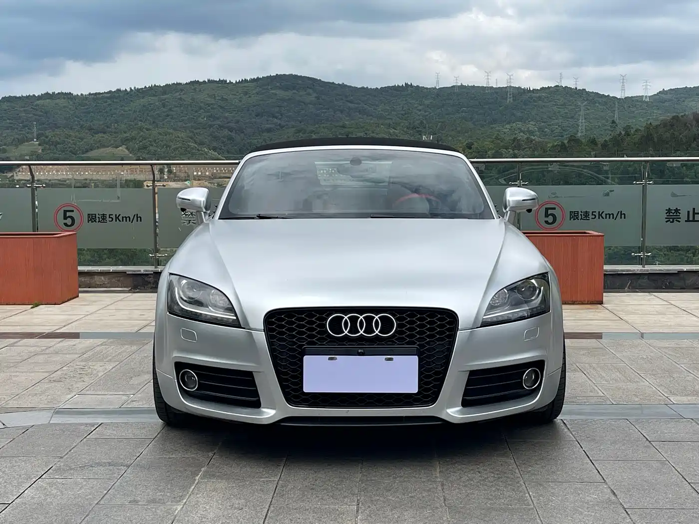 Audi TT 2011 TT Roadster 2.0TFSI фото 9
