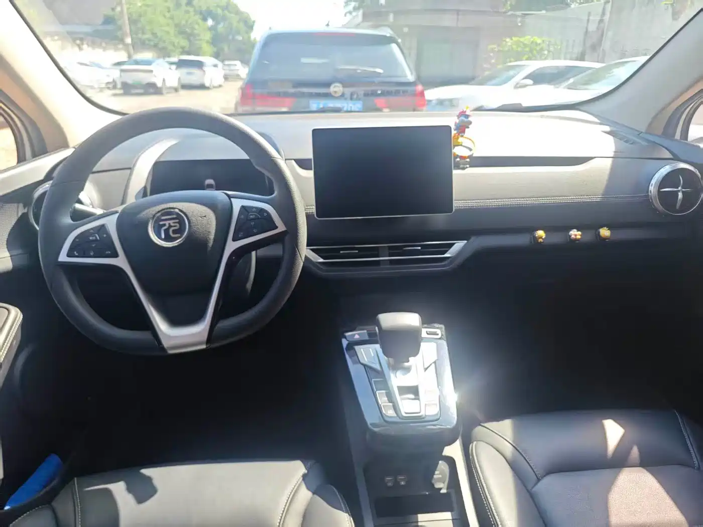 BYD Yuan New Energy 2019 2019 EV360 Smart Connected Leading Type