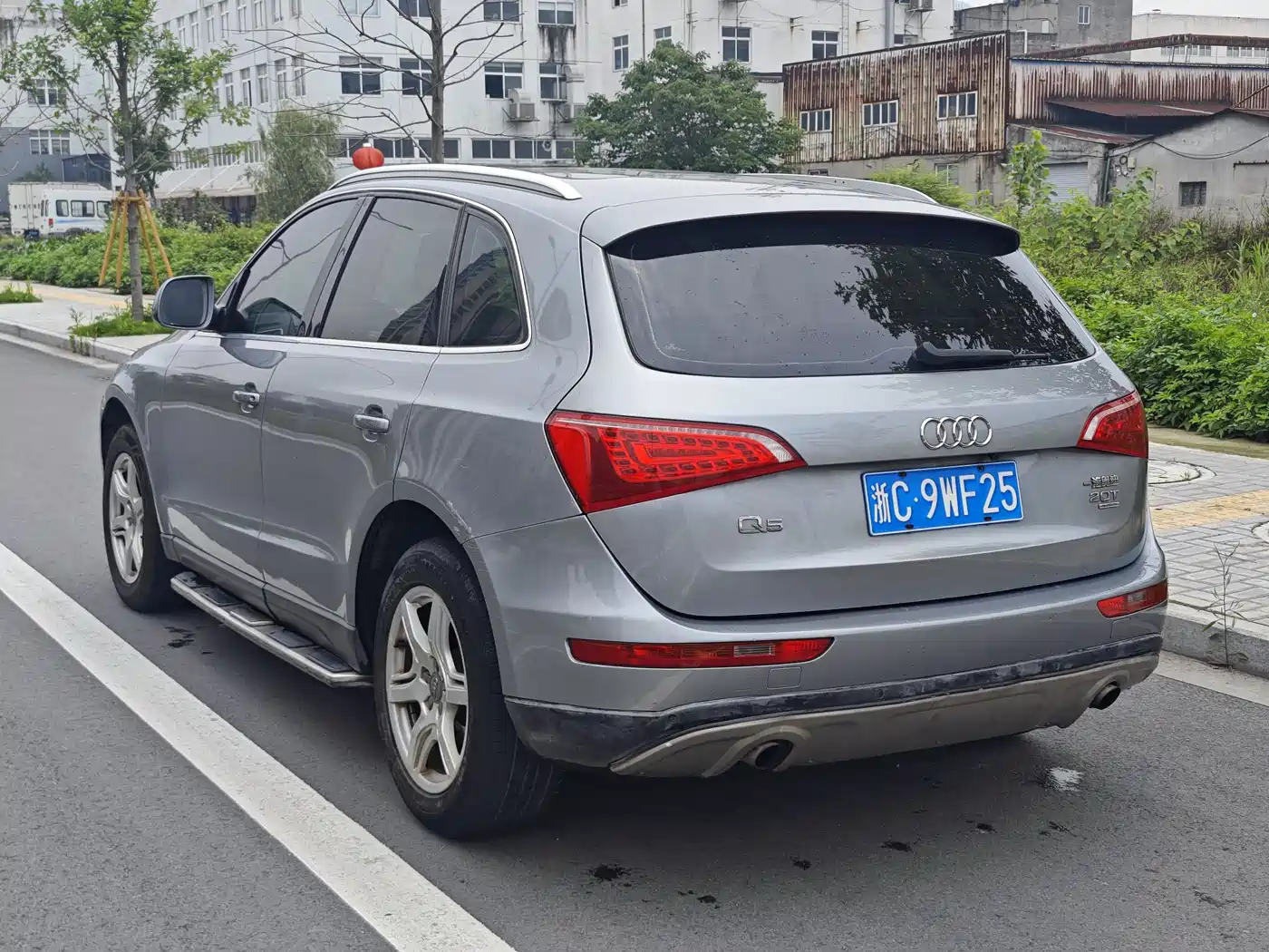 Audi Q5 2012 2.0TFSI Comfort фото 9