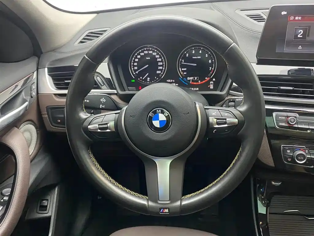 BMW X2 2024 2023 sDrive25i M Sport Shadow Edition