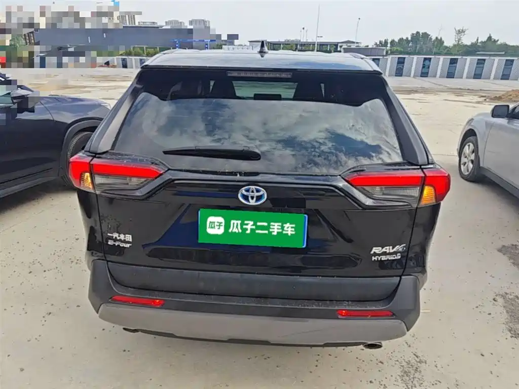 Toyota RAV4 Rongfang 2020 Hybrid 2.5L E-CVT 4WD Elite PLUS фото 4