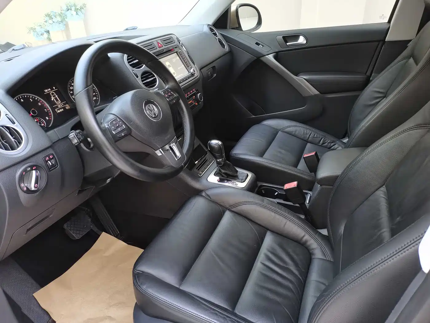 Volkswagen Tiguan 2012 1.8TSI Automatic 2WD Trend Edition фото 7