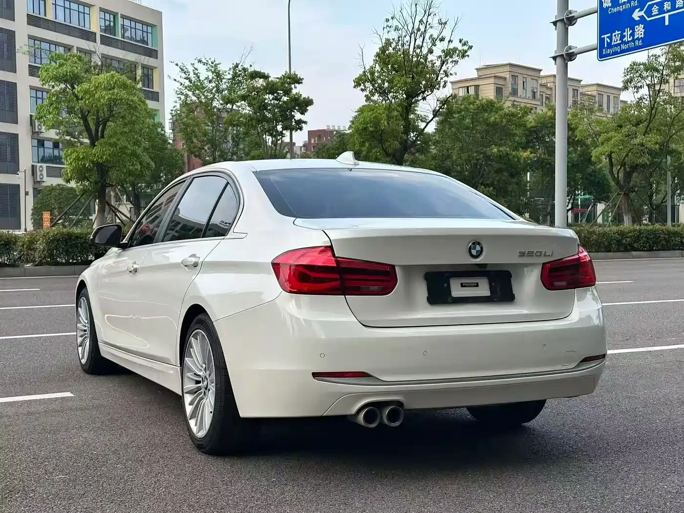 BMW 3 Series 2018 320Li Fashion Style фото 5