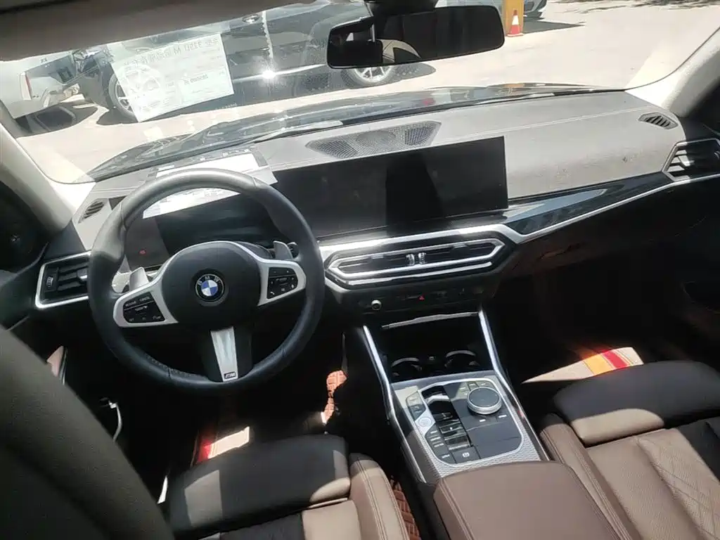 BMW 3 Series 2024 325Li M Sport Shadowline Package фото 16
