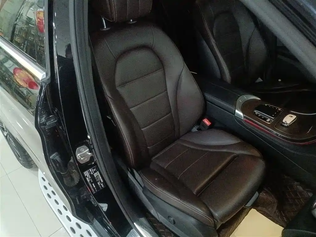 Mercedes-Benz GLC 2020 GLC 300 L 4MATIC Dynamic фото 20