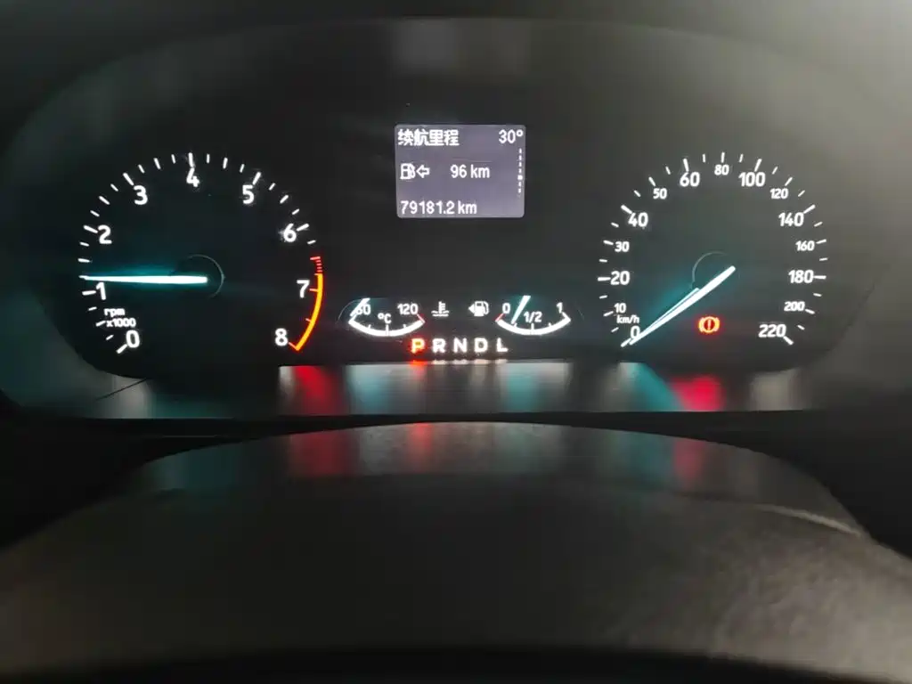Ford EcoSport 2018 2018 1.5L Automatic Platinum Wing